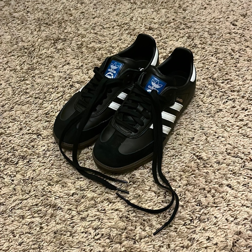 Adidas Sambas